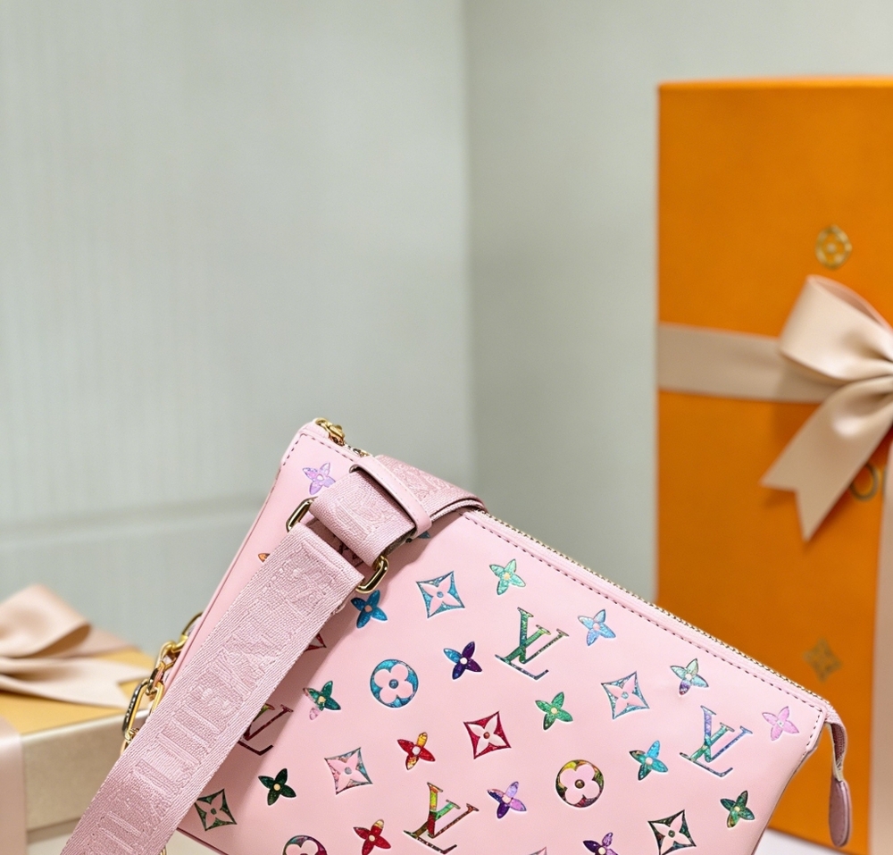 <AUTHENTIC>Louis Vuitton Crossbody Bag Pink - Picture 2 of 6
